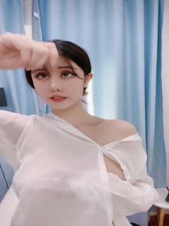 巨乳的诱惑_HD高清字幕无删减看